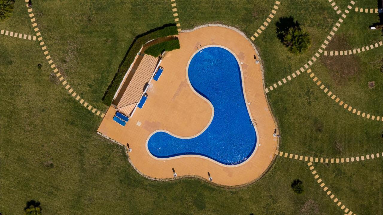 Apartamento No Condominio Baia Village Com Piscina Albufeira Luaran gambar